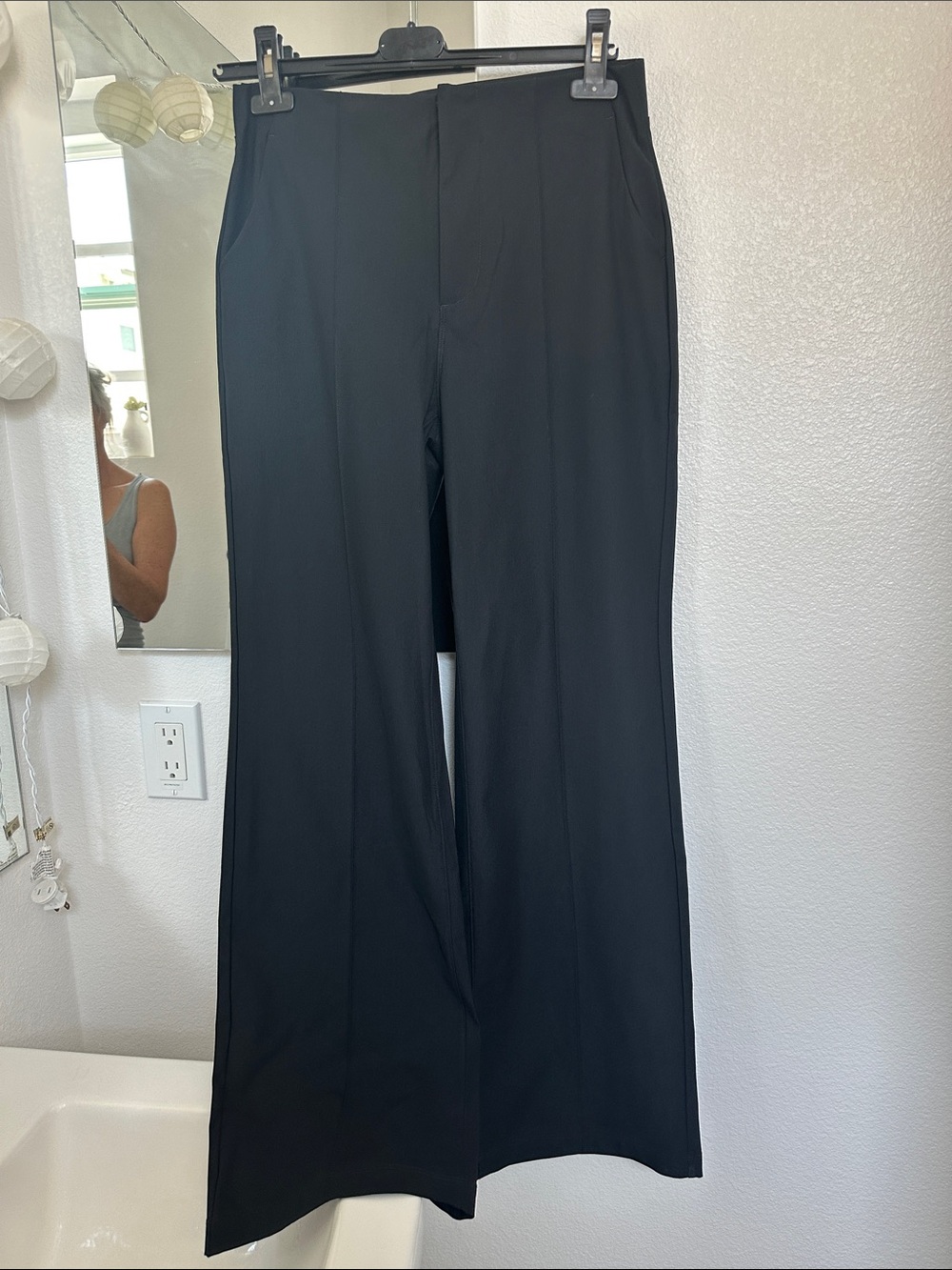 Vuori Black Wide Leg Pants